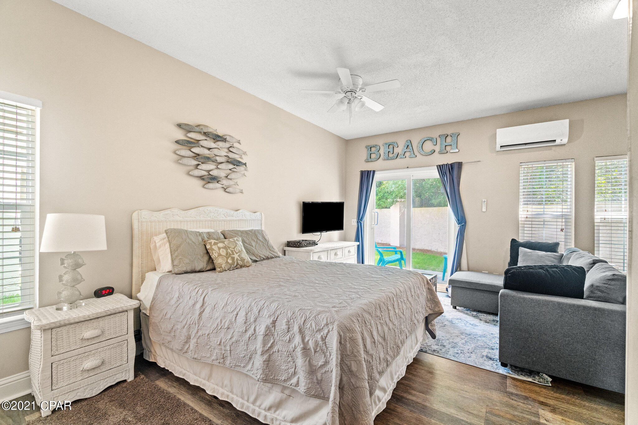 The Palms - Residential