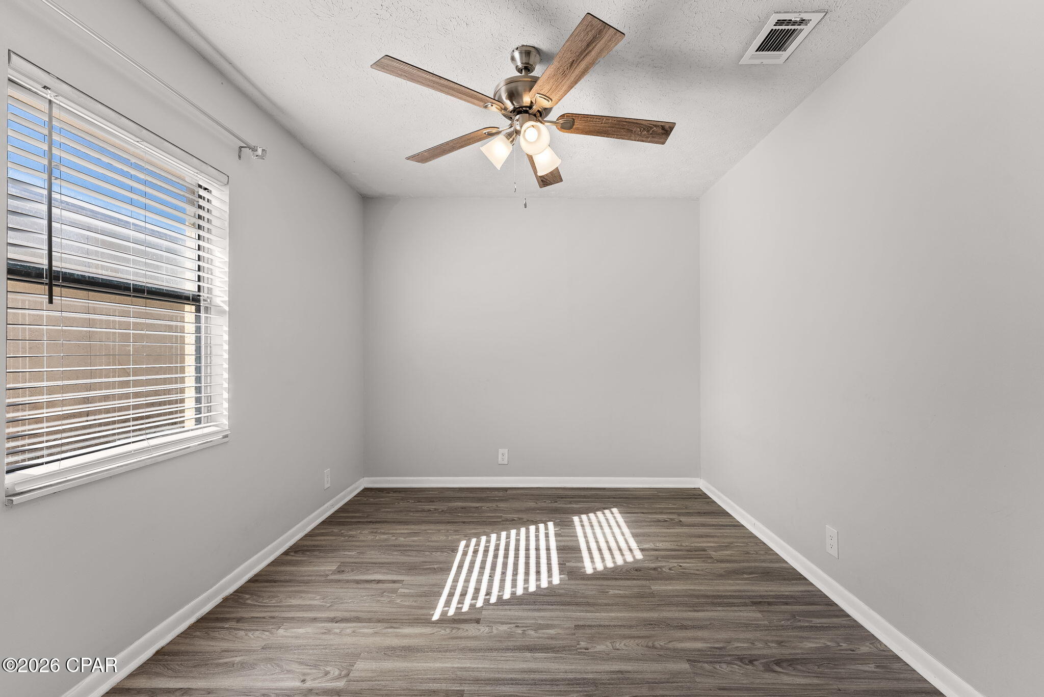 Belaire Estates U-6 - Residential