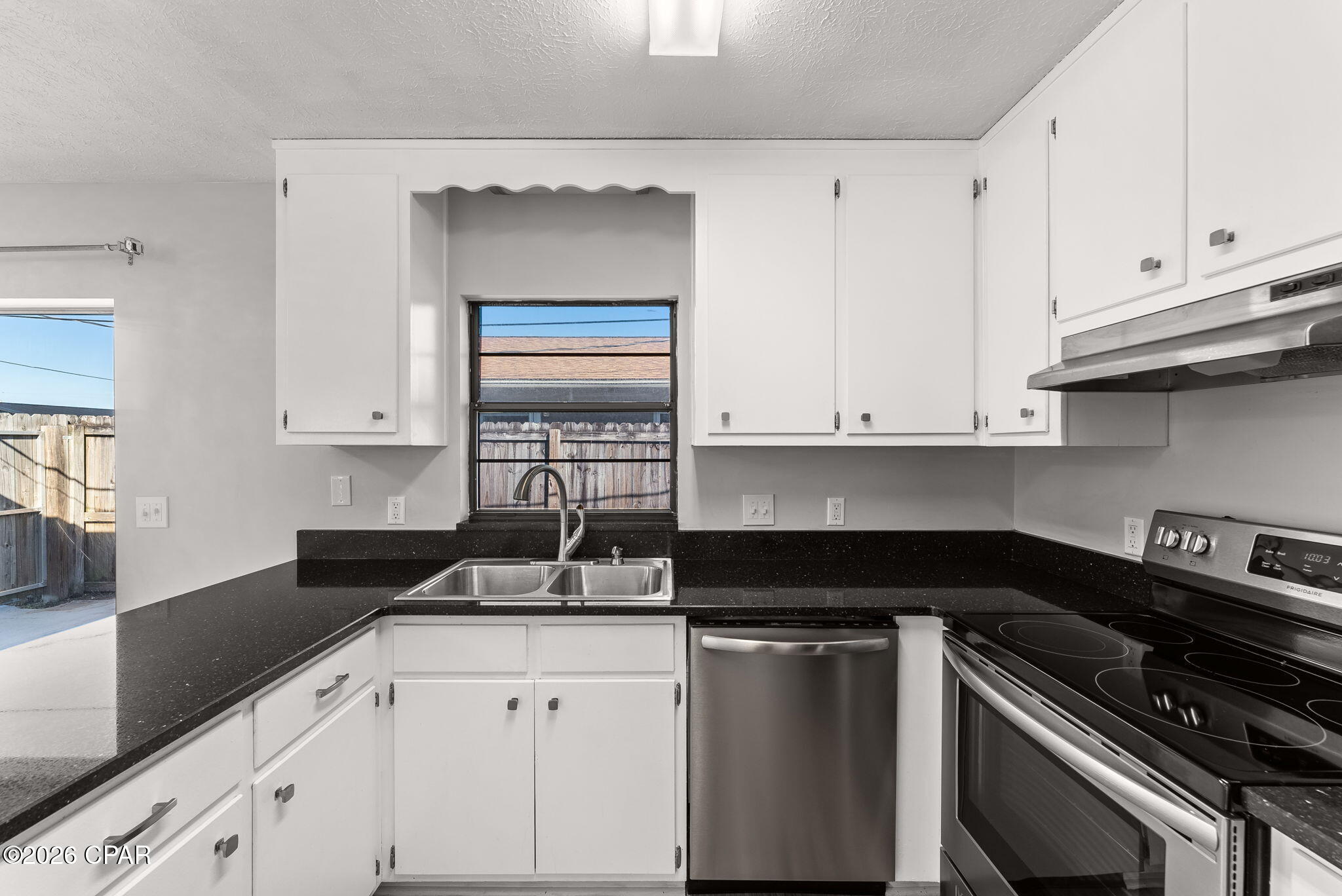 Belaire Estates U-6 - Residential