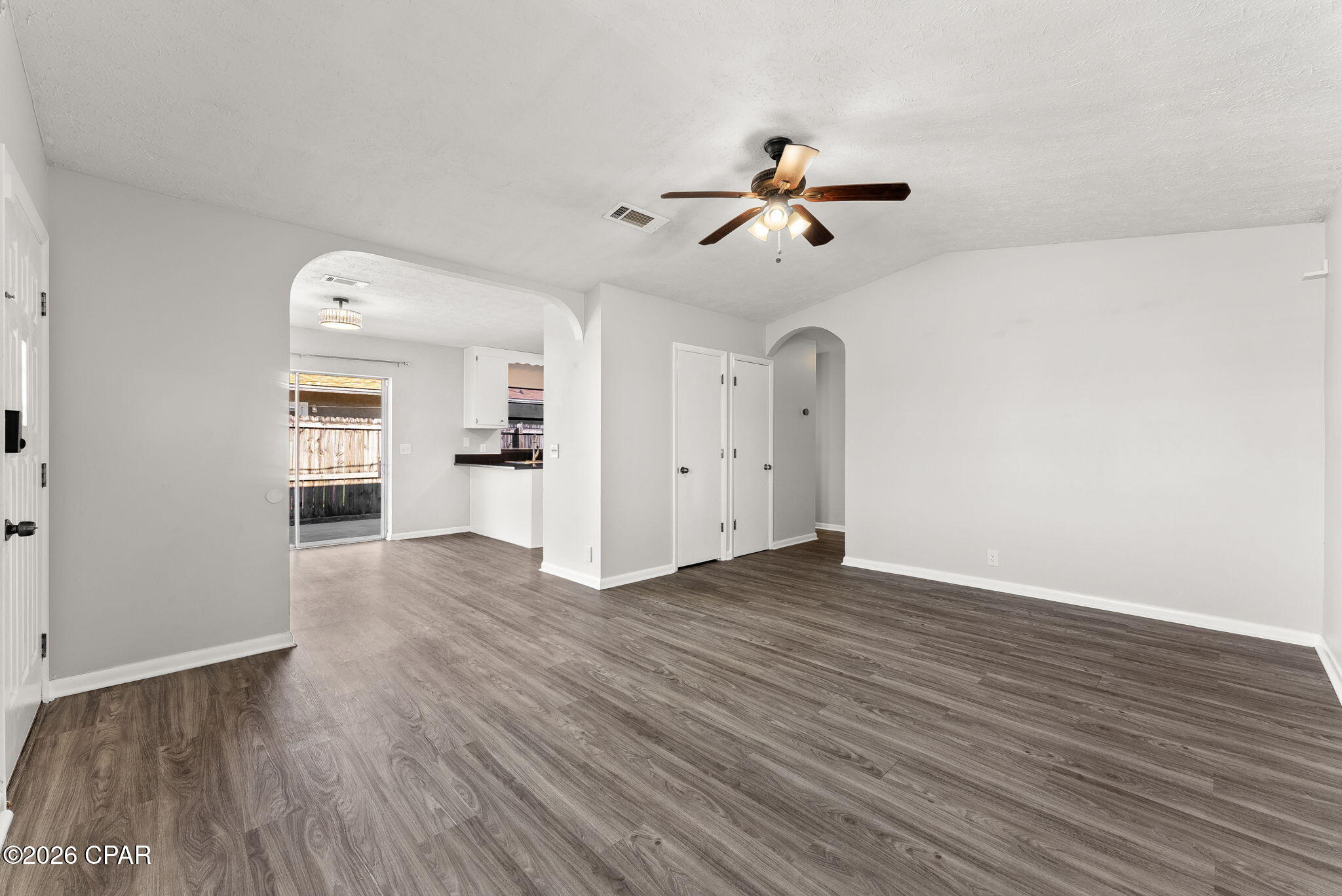 Belaire Estates U-6 - Residential