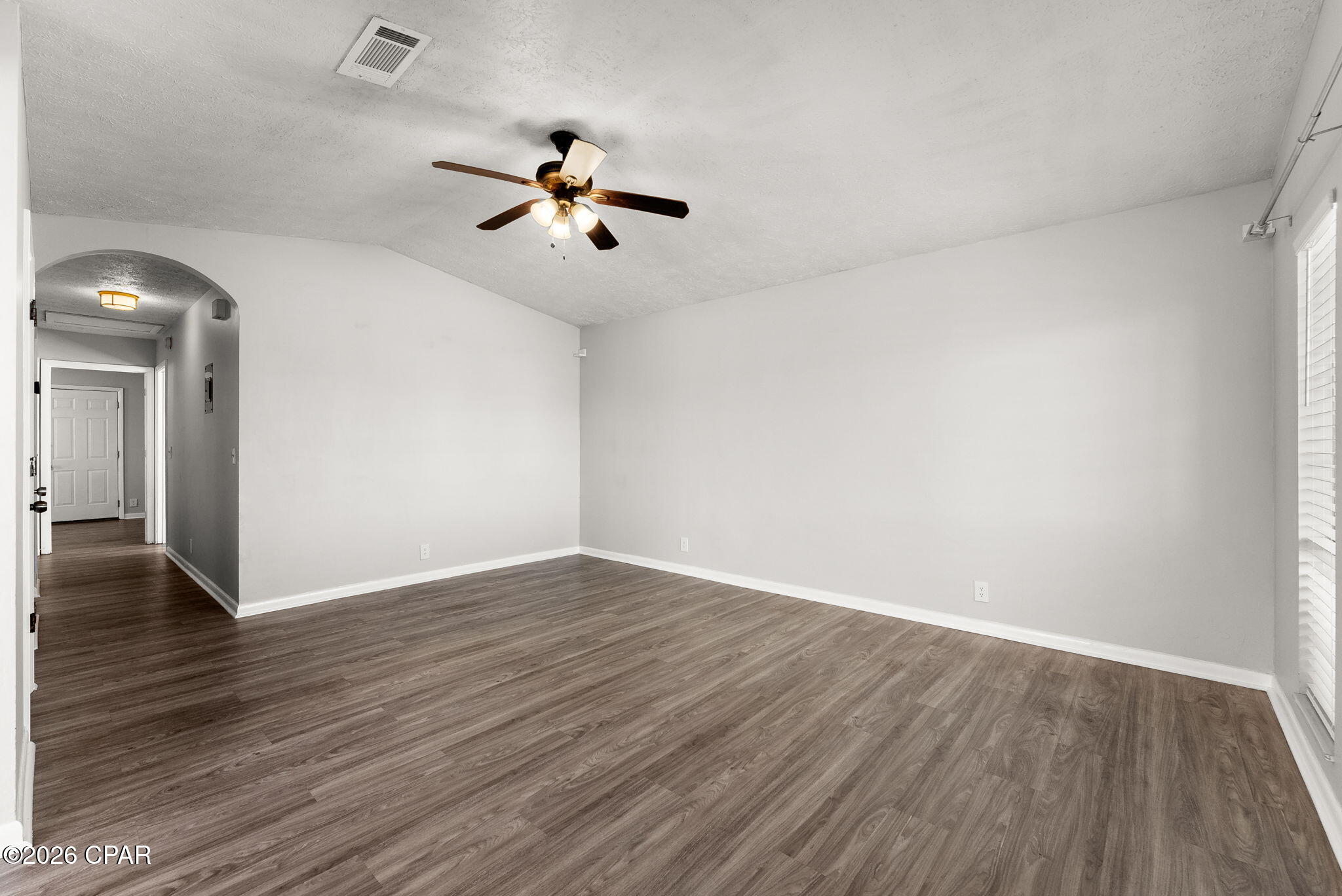 Belaire Estates U-6 - Residential