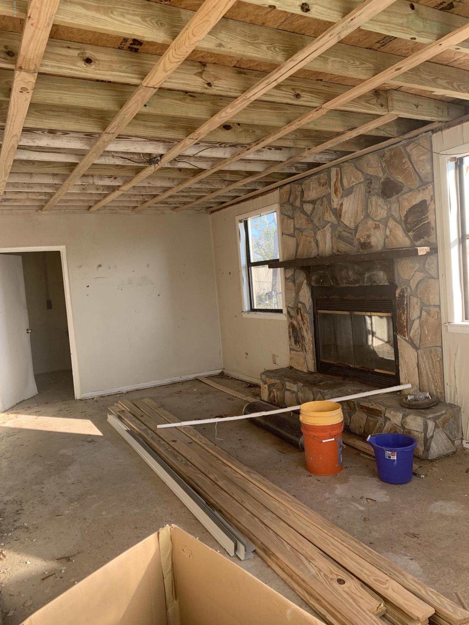 Lake Drive Heights - Residential