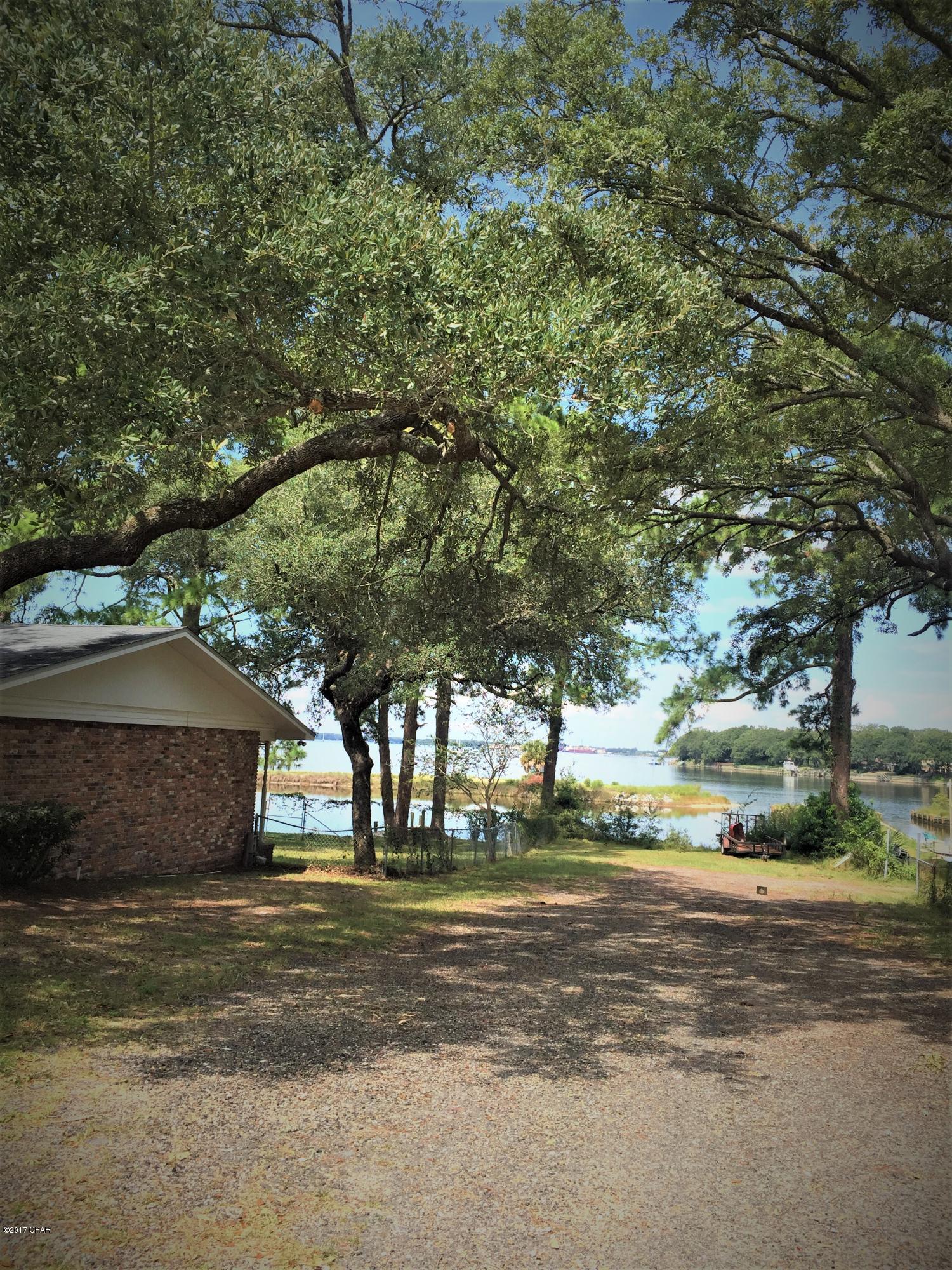 Long Point Park 3rd Add - Residential Lease