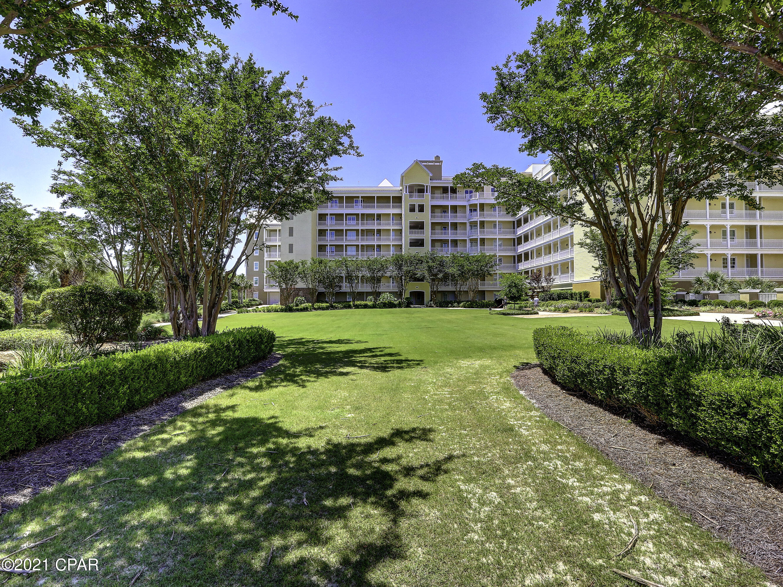 Harbour Village At Historic St Andrews - Residential