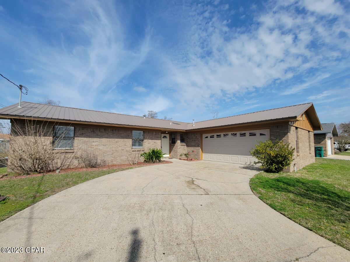 [No Recorded Subdiv] - Residential Lease