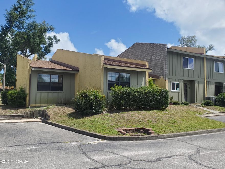 Can't show quite yet, but you will appreciate this 3 bedroom condo when you can! Great layout with 3 full bedrooms, 2 full baths and a large laundry room off of the kitchen.



Fully remodelled with Luxury Vinyl Plank, new cabinets and granite countertops, new sliding glass door in living room, and everything else is basically new as well!