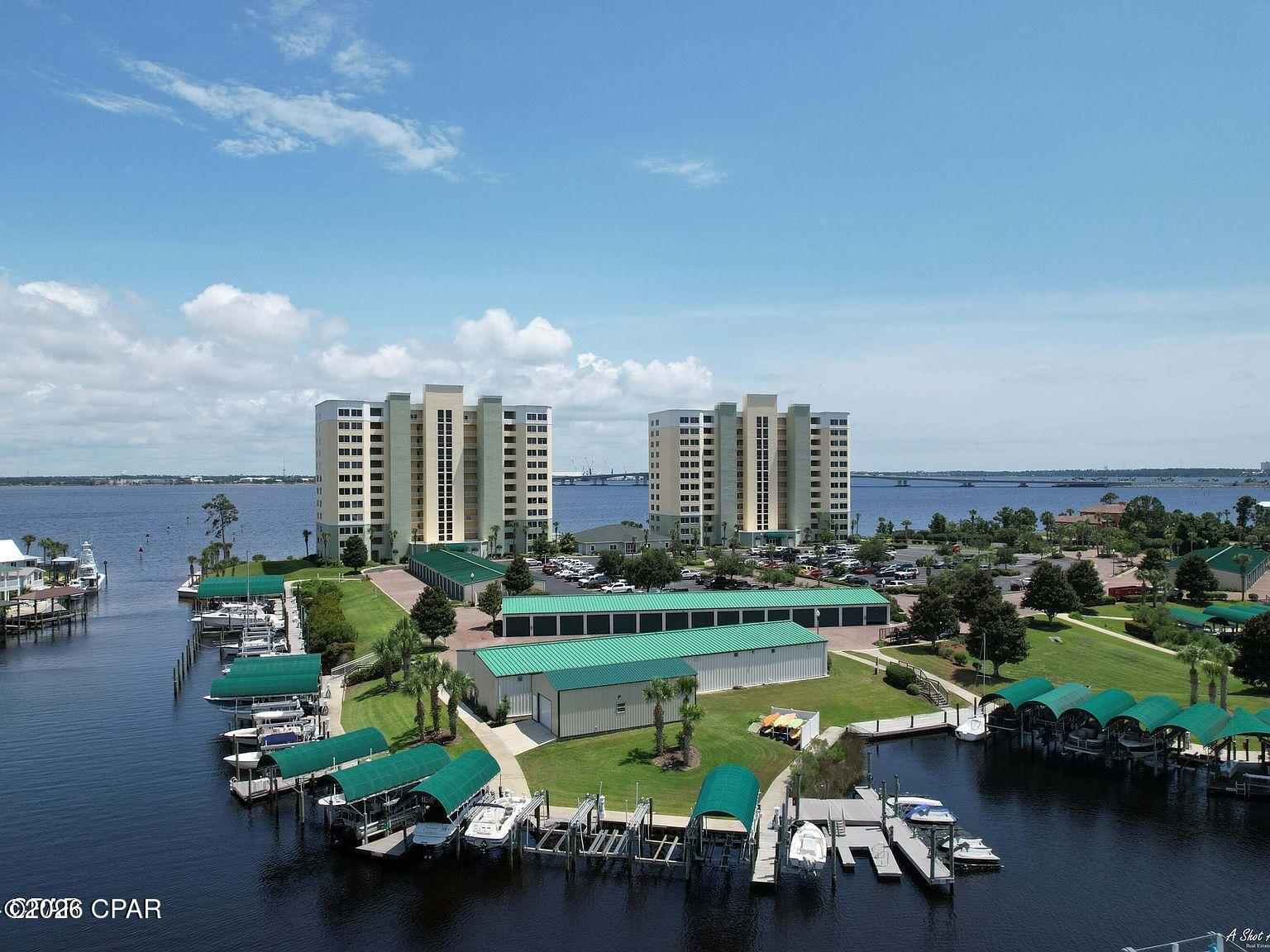 Hibiscus By The Bay - Residential