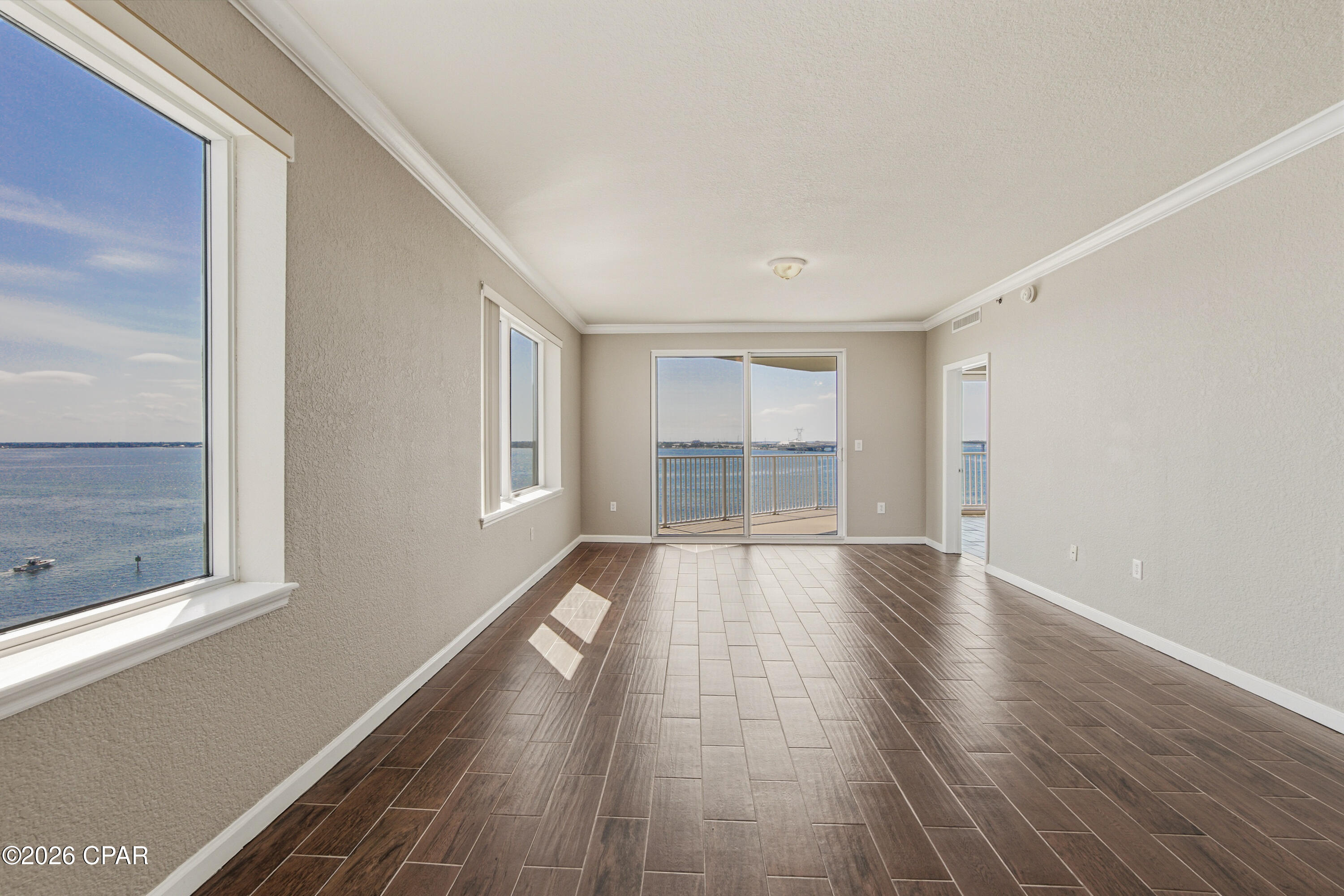 Hibiscus By The Bay - Residential