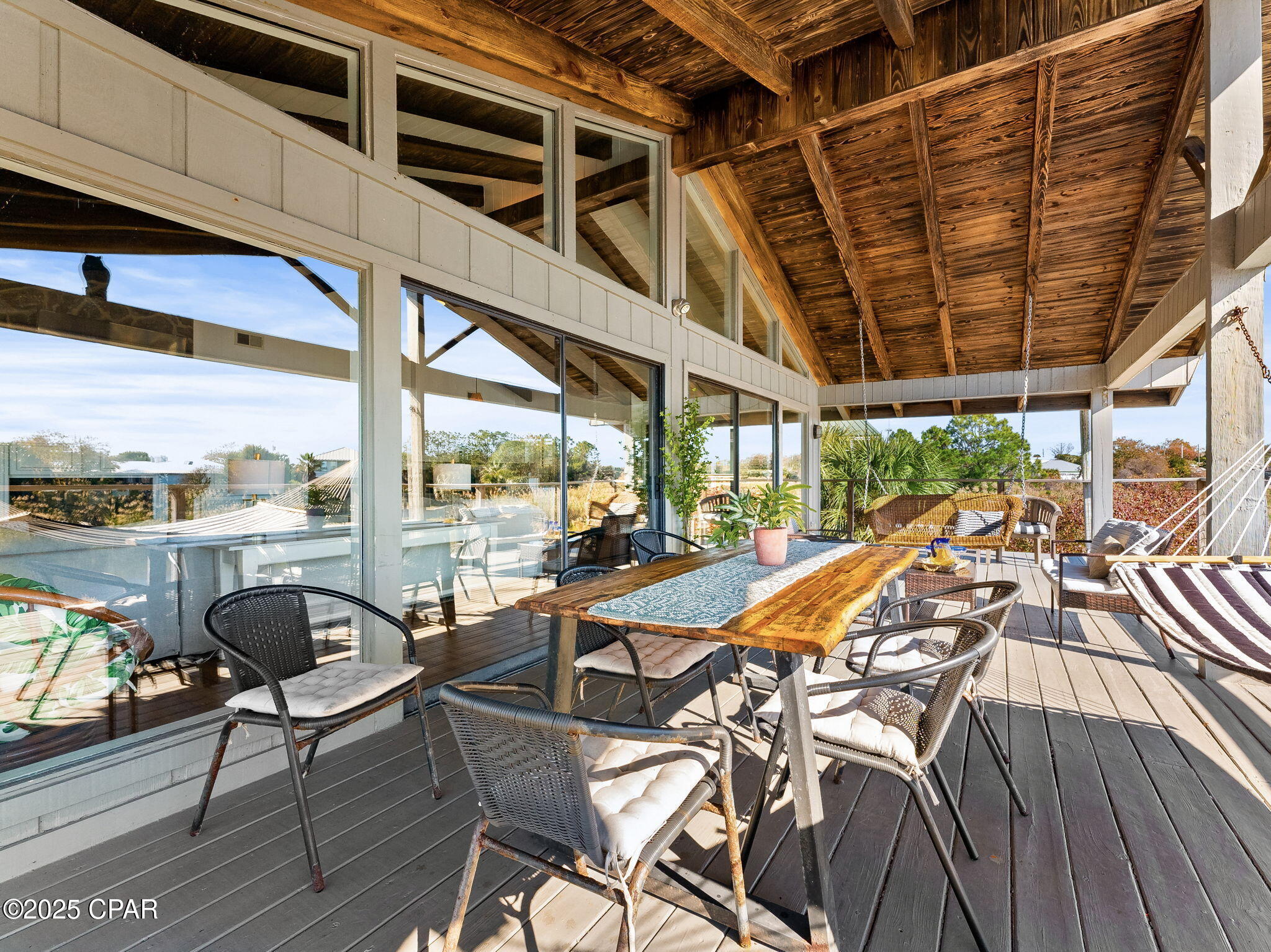 Laguna Beach Estates 7th Add - Residential