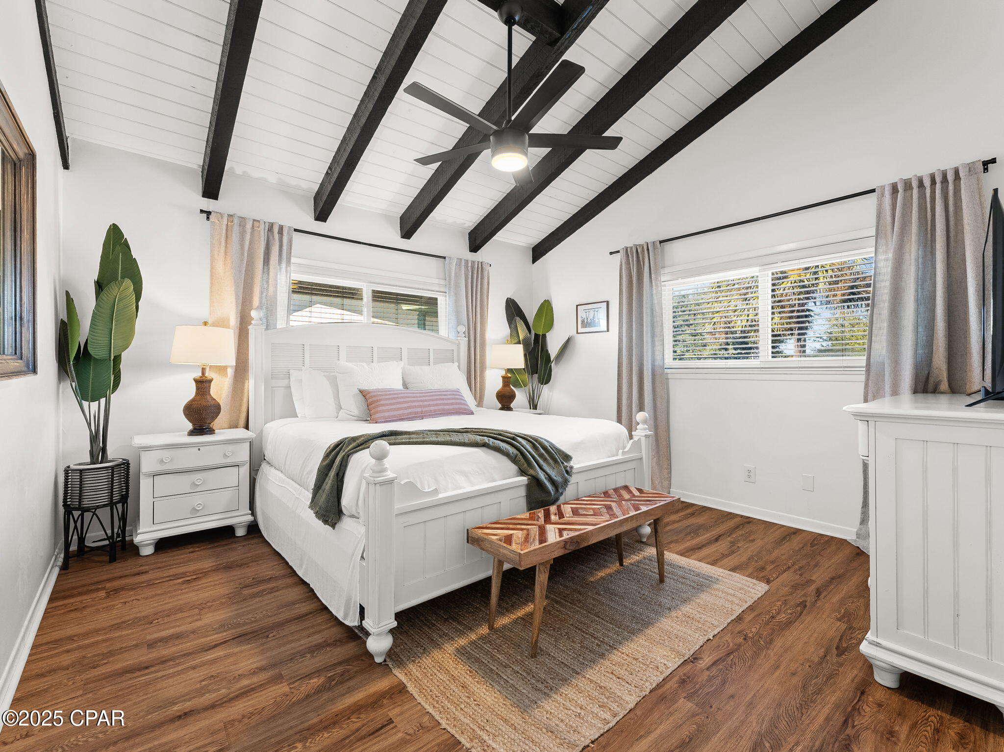 Laguna Beach Estates 7th Add - Residential