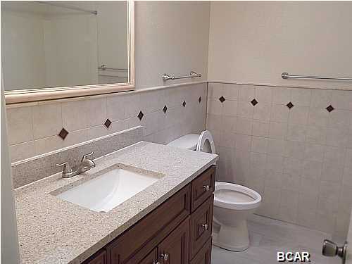 Shadow Bay Unit 2 - Residential Lease