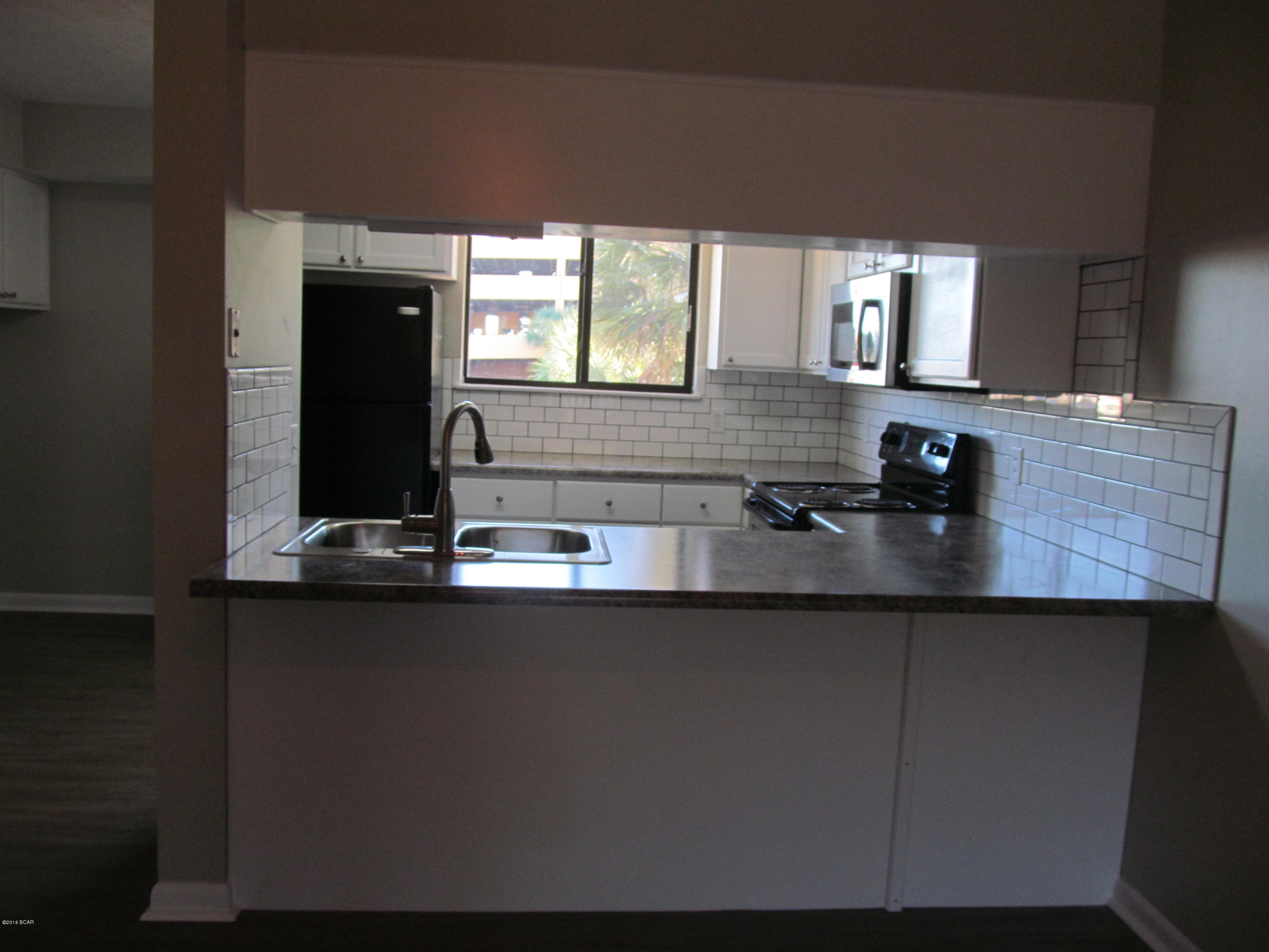 Gulf Lagoon Beach - Residential Lease