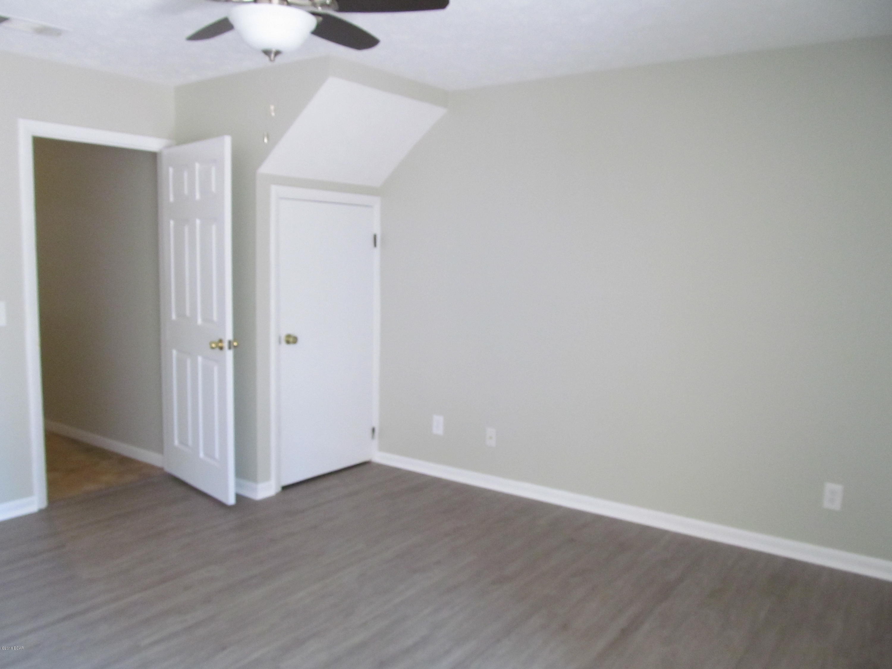 Gulf Lagoon Beach - Residential Lease