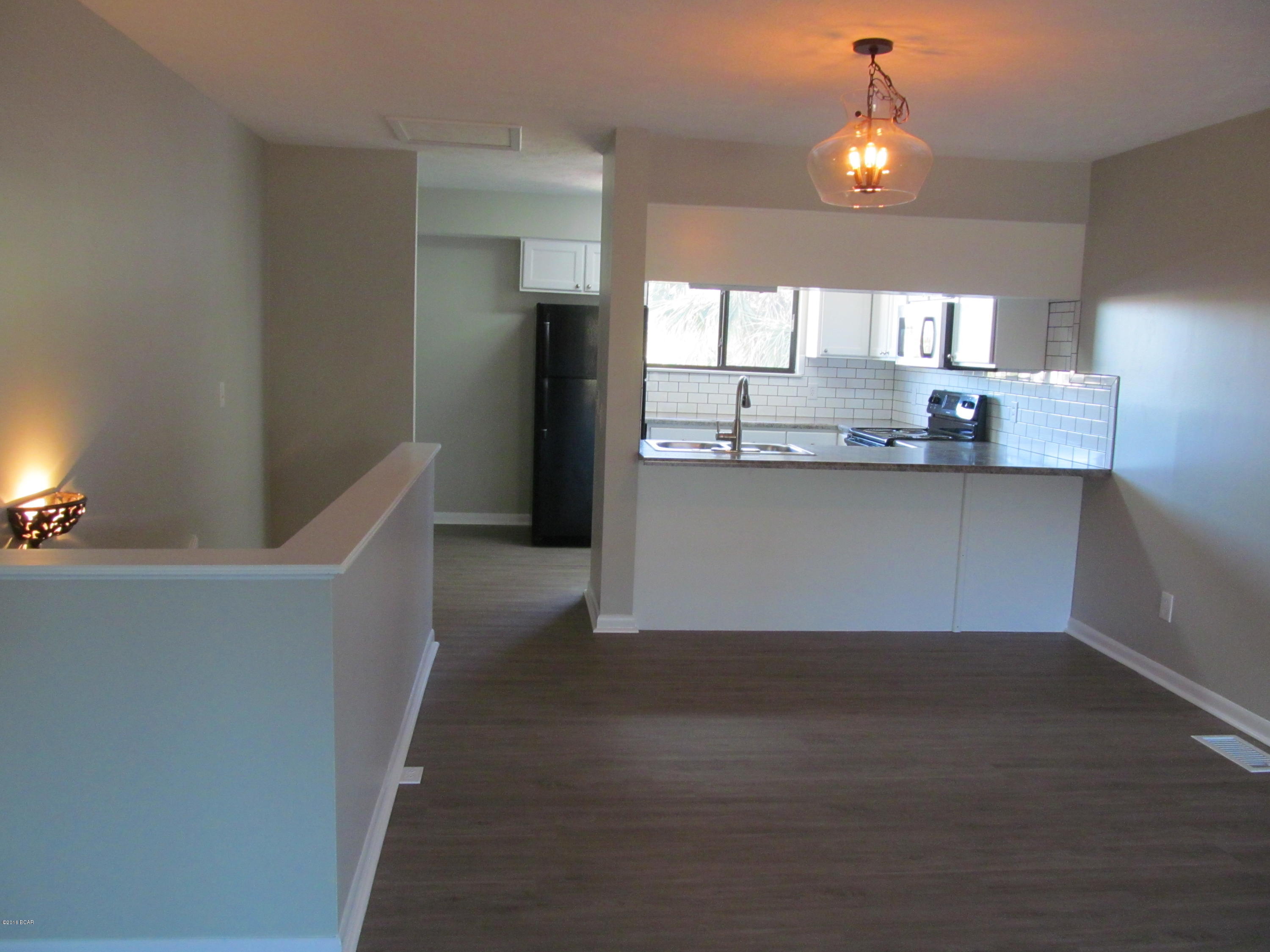 Gulf Lagoon Beach - Residential Lease