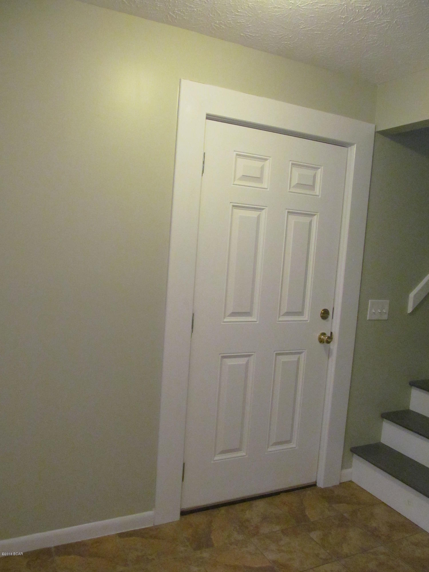 Gulf Lagoon Beach - Residential Lease