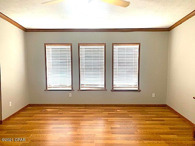 Creek Hollow Estates Unit - Residential