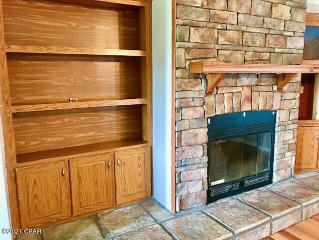 Creek Hollow Estates Unit - Residential