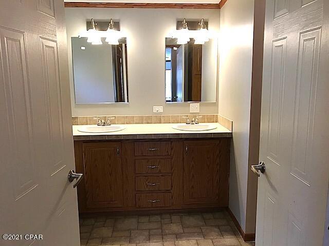 Creek Hollow Estates Unit - Residential