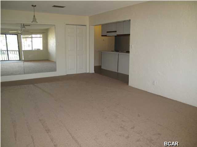 Palisades Condo Ph 1 - Residential Lease