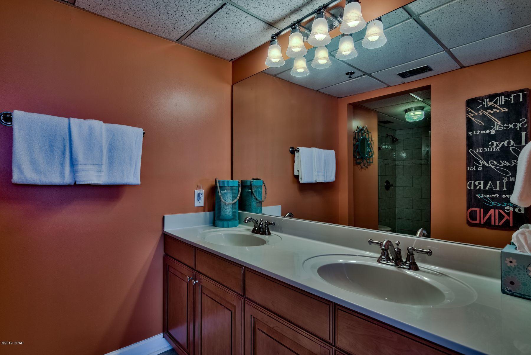 Edgewater Tower III - Residential