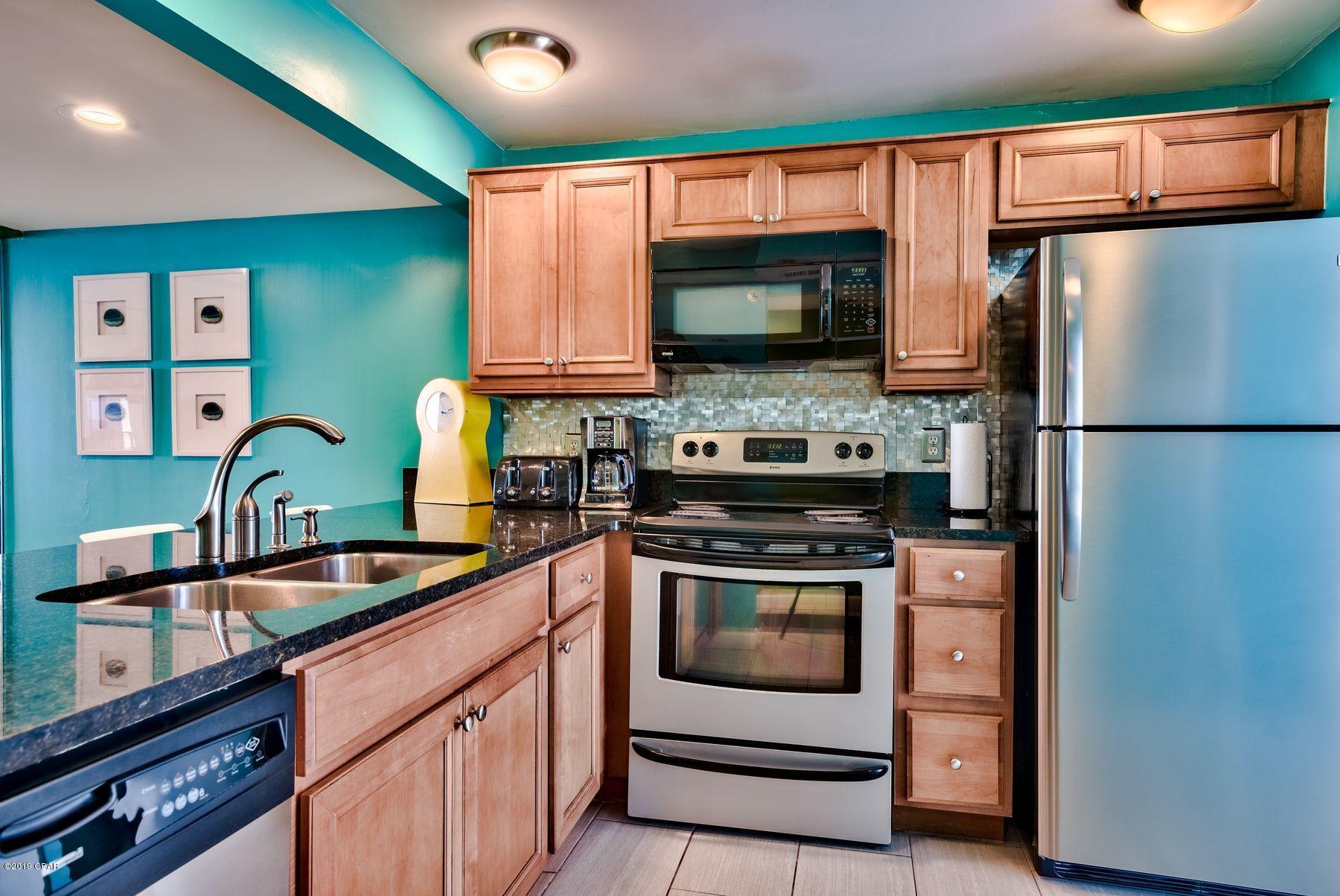 Edgewater Tower III - Residential