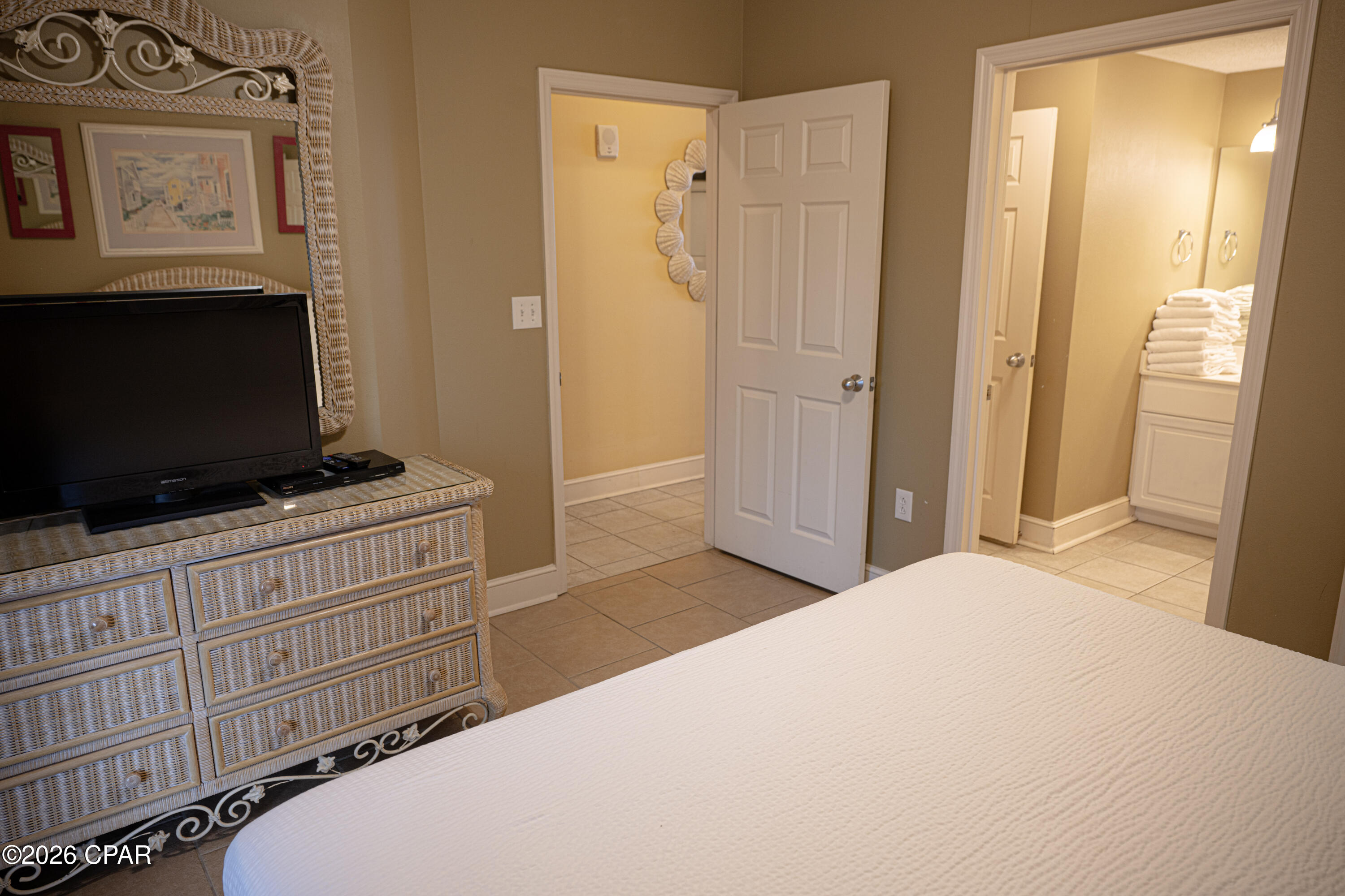 Majestic Beach Tower I - Residential