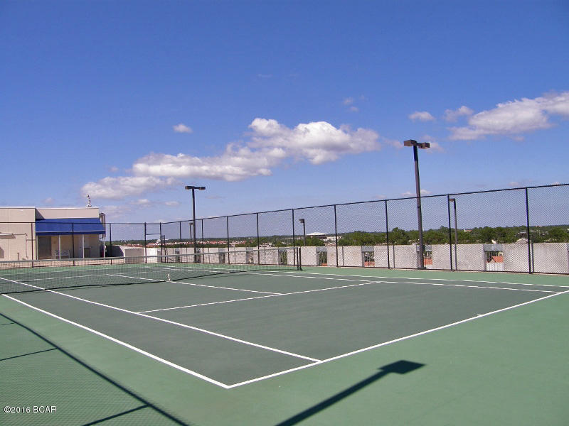 Majestic Beach Tower I - Residential