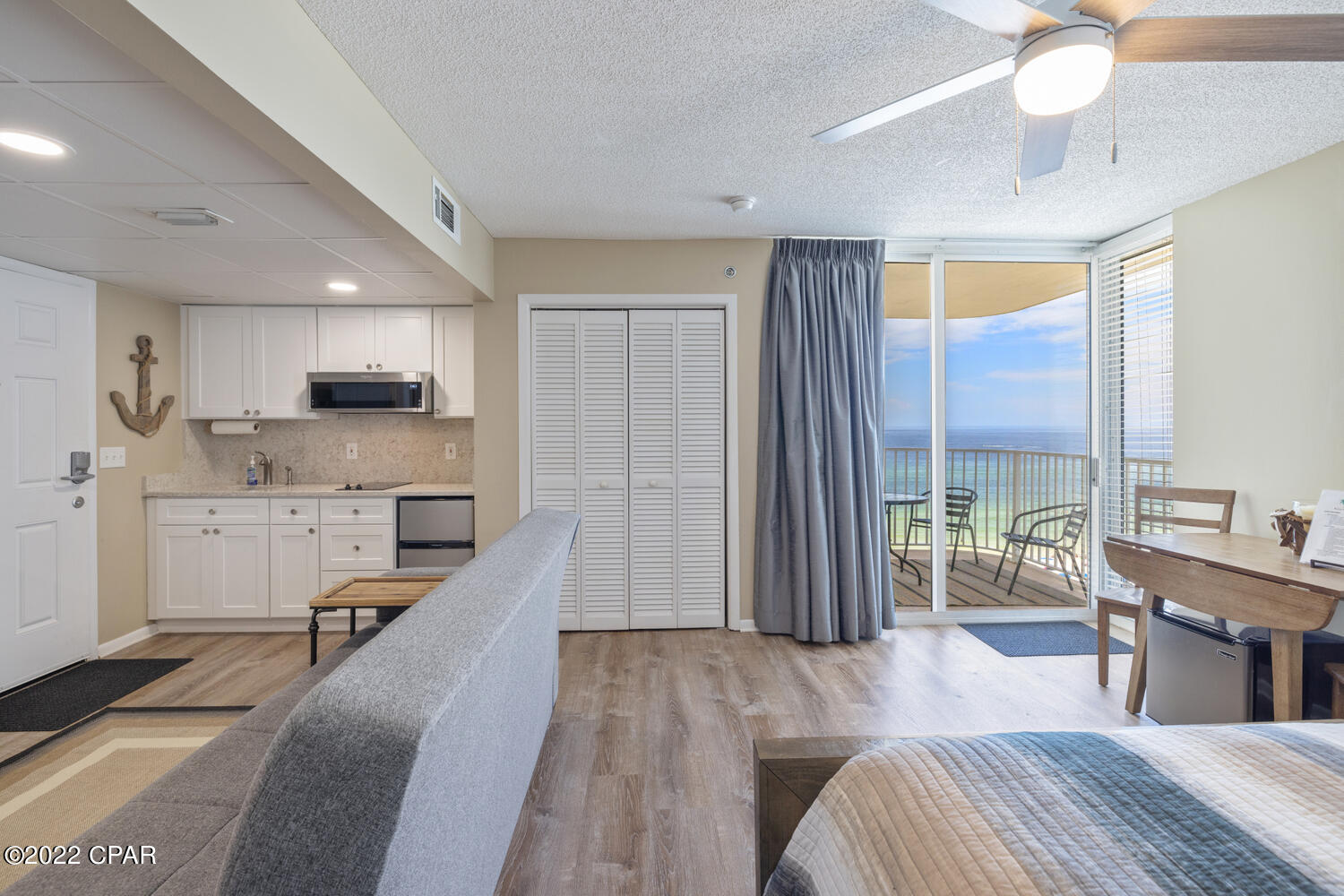 Long Beach Towers IV - Residential