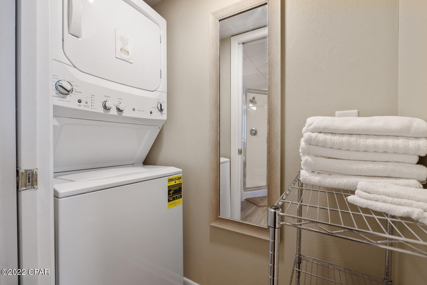 Long Beach Towers IV - Residential