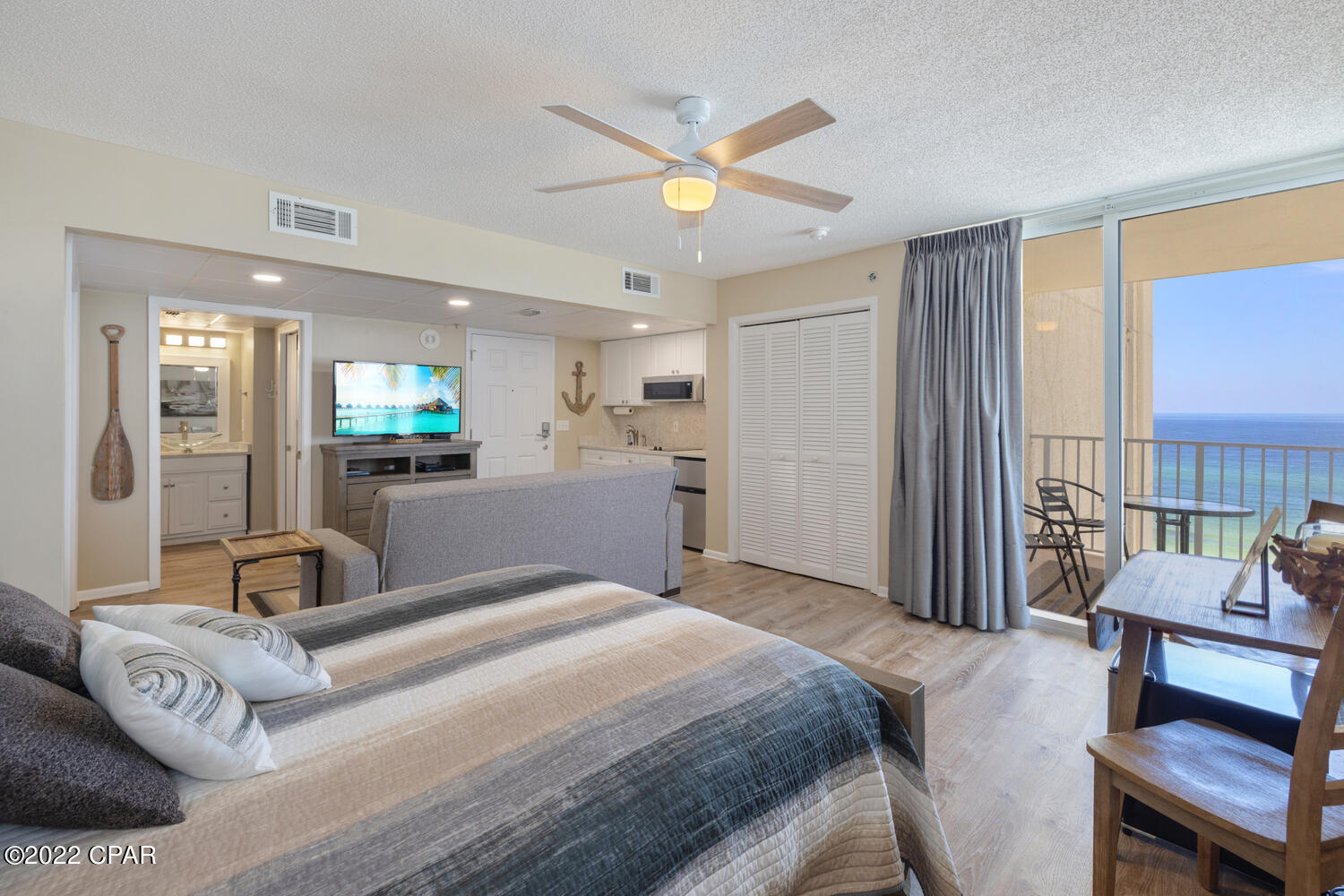 Long Beach Towers IV - Residential