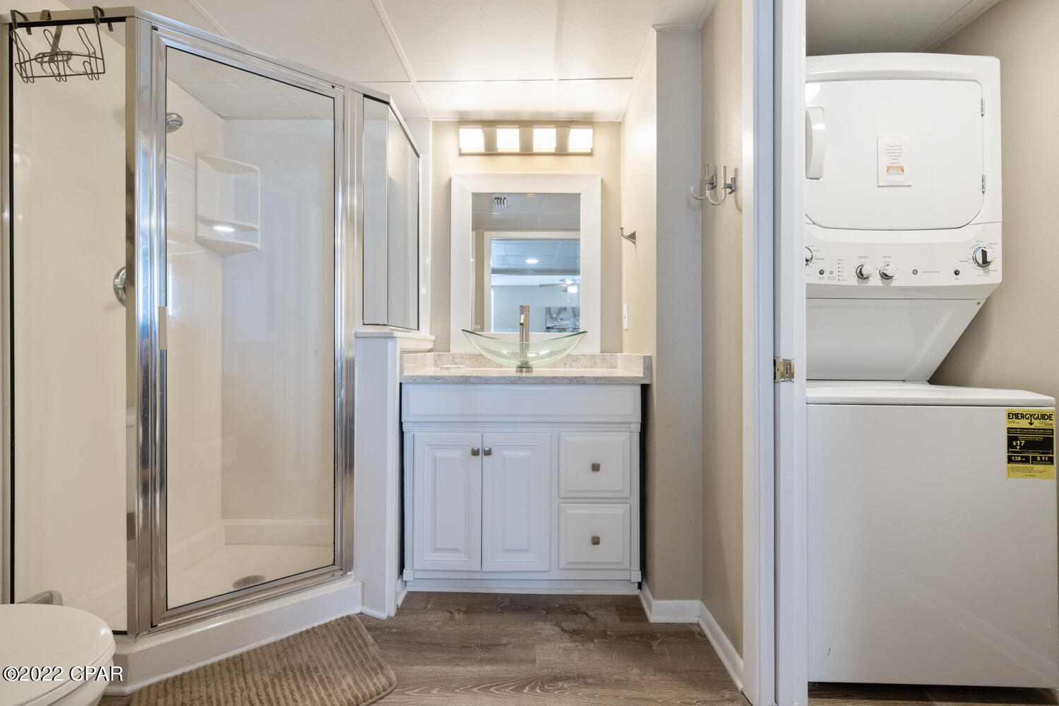 Long Beach Towers IV - Residential