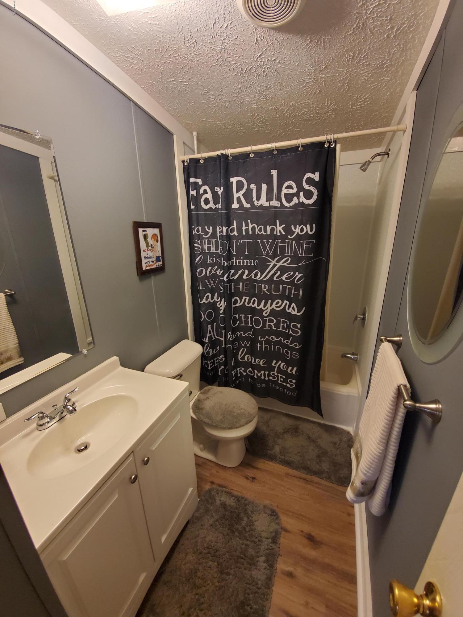 [No Recorded Subdiv] - Residential