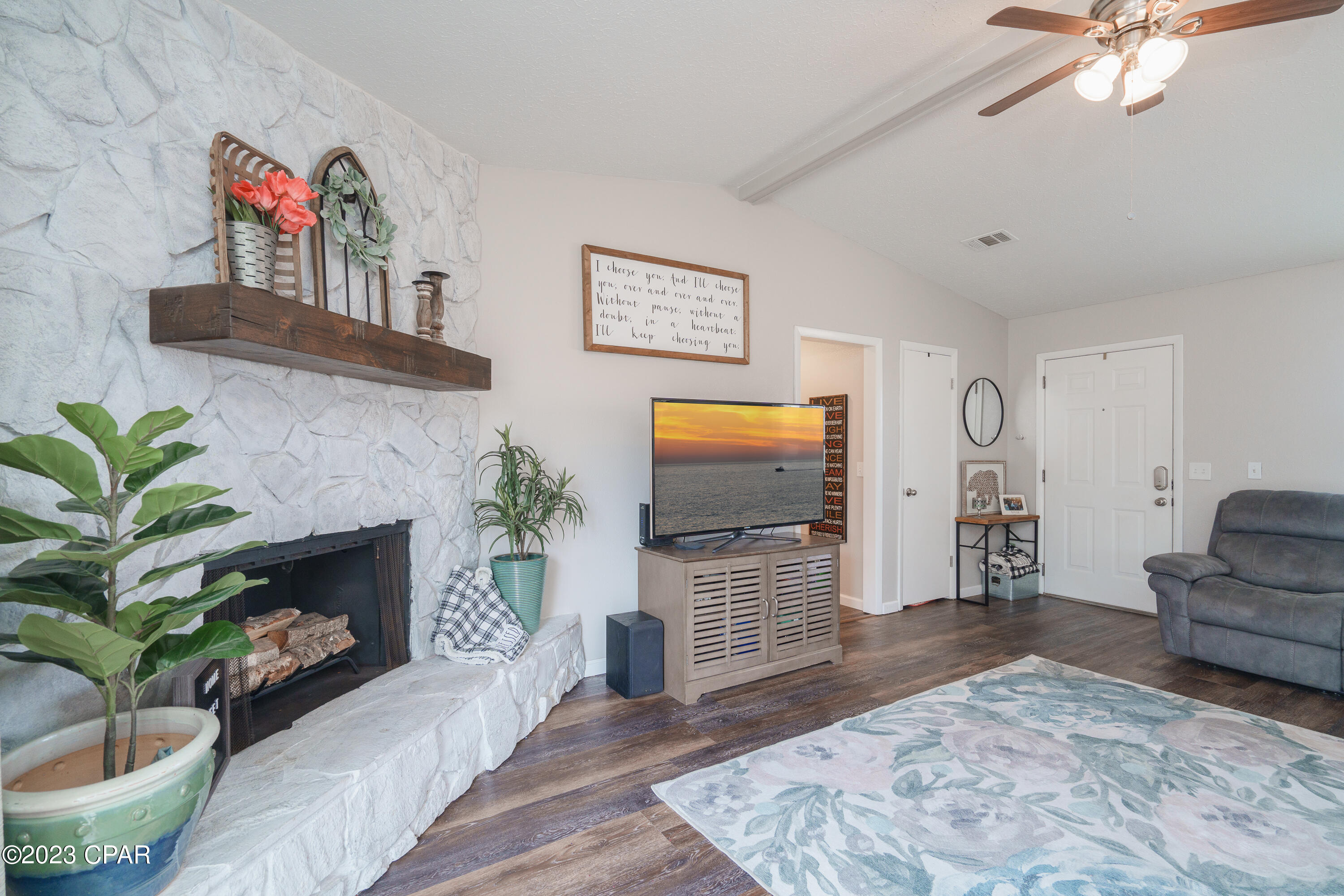 Pine Forest Est Ph 2 - Residential