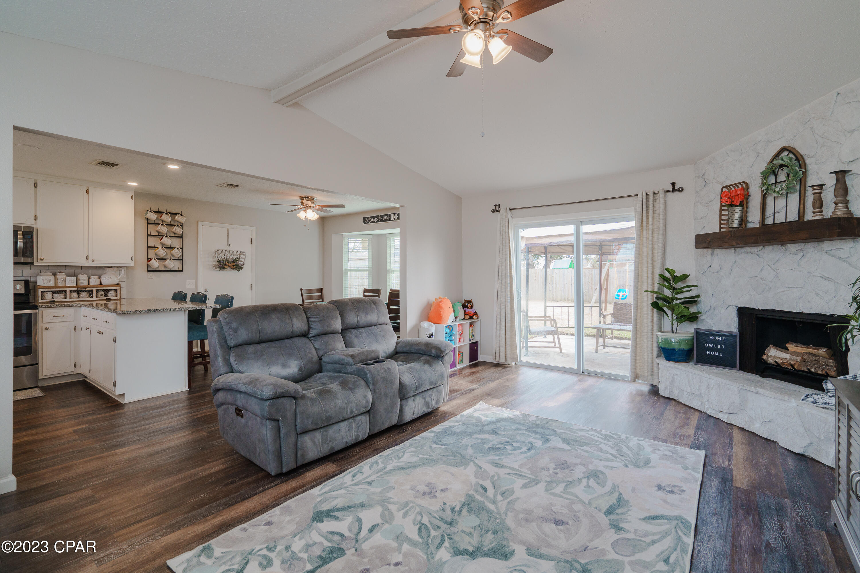 Pine Forest Est Ph 2 - Residential