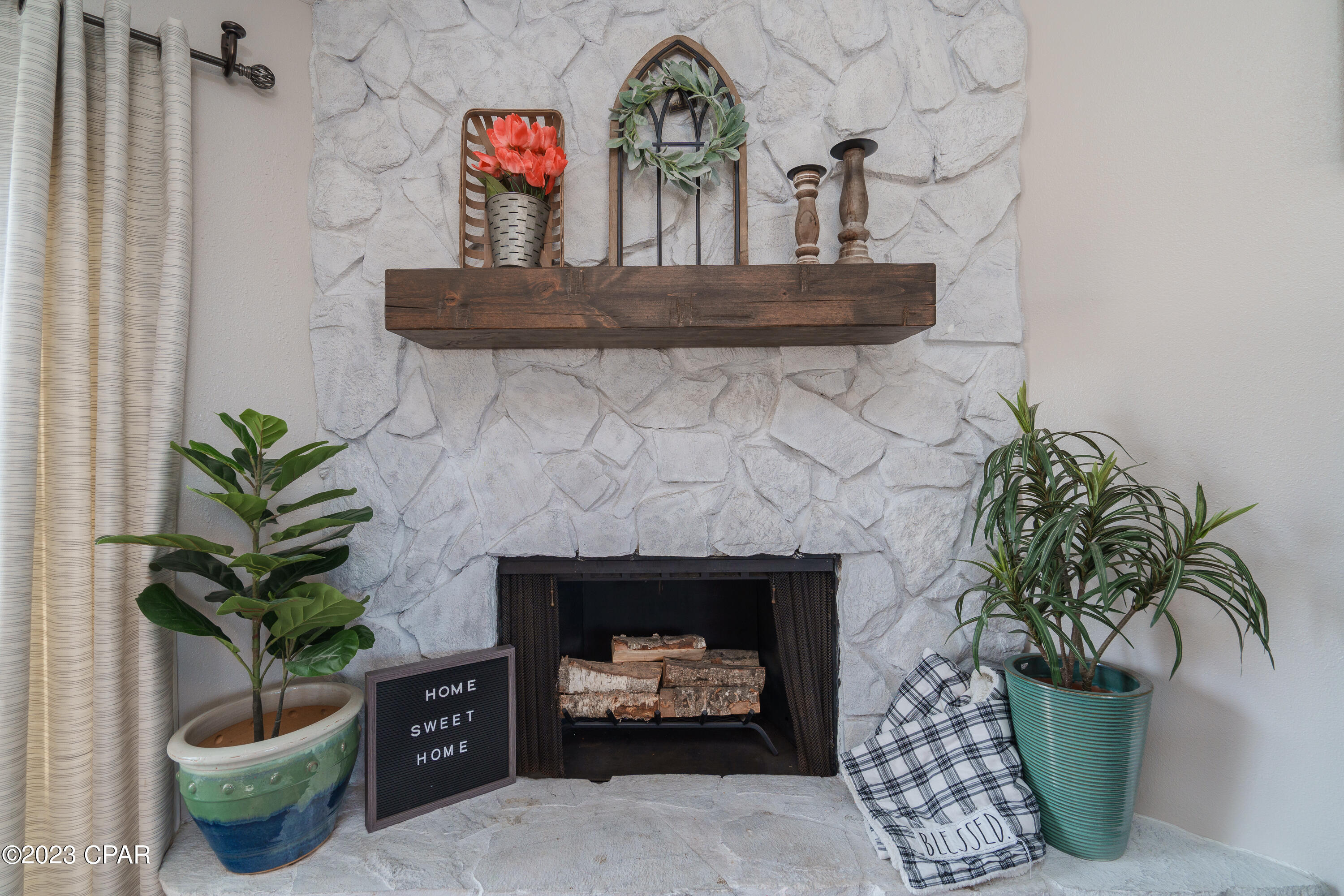 Pine Forest Est Ph 2 - Residential