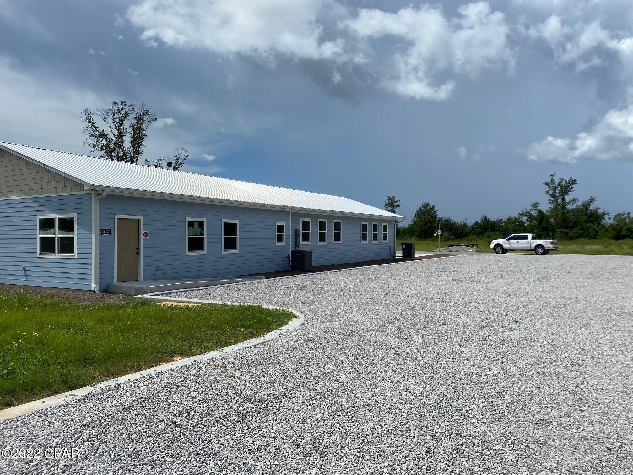 Highland City - Commercial Sale