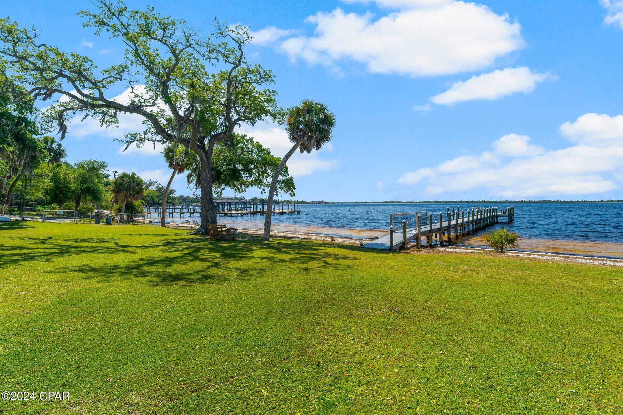 Bay Club Condo Ph 1 - Residential