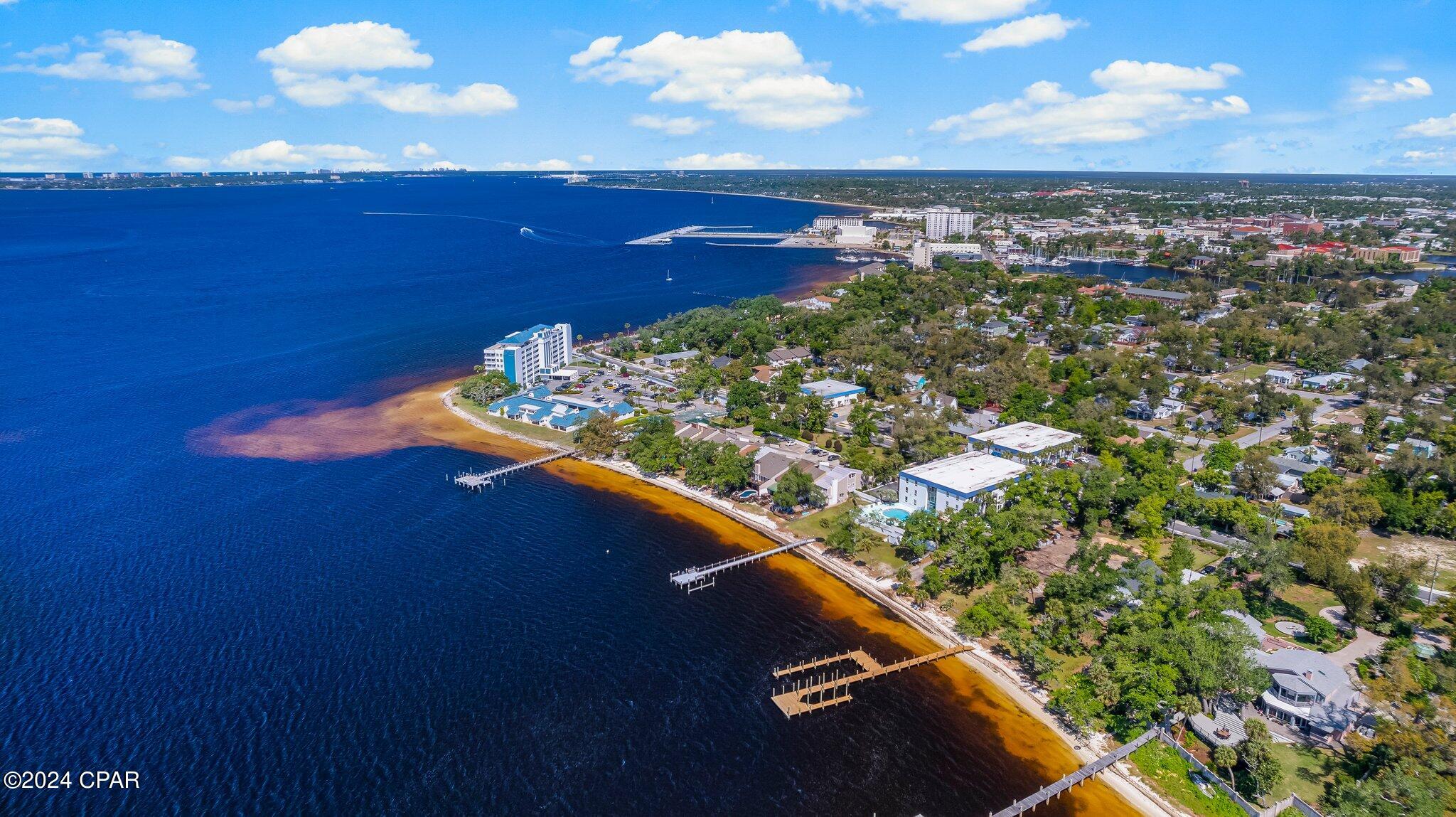 Bay Club Condo Ph 1 - Residential