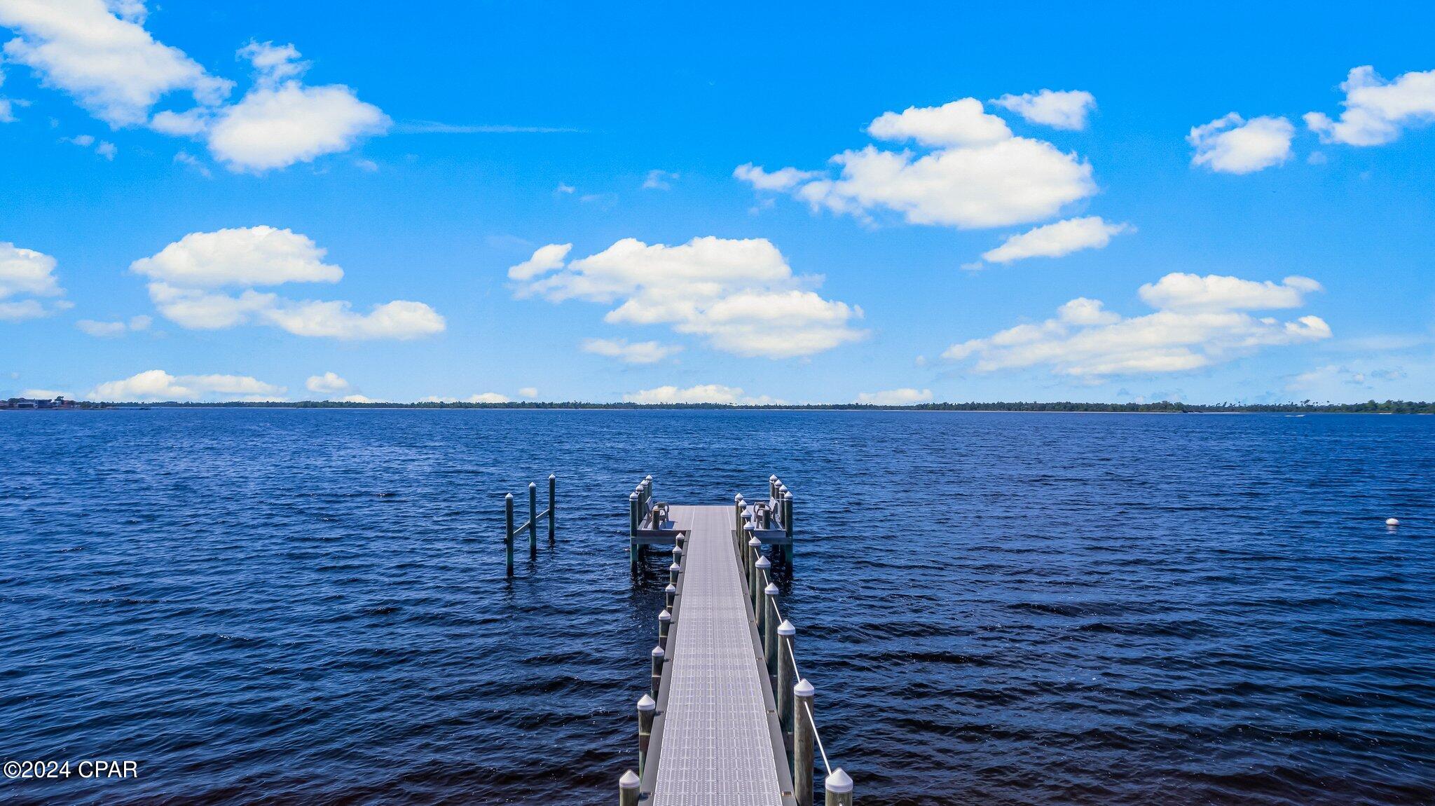 Bay Club Condo Ph 1 - Residential