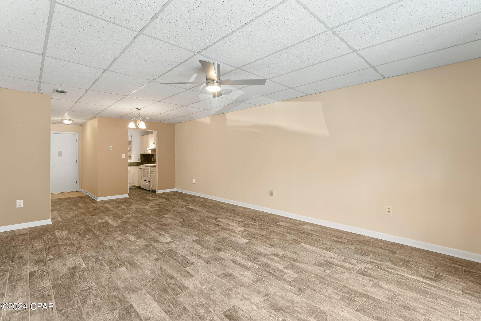 Bay Club Condo Ph 1 - Residential