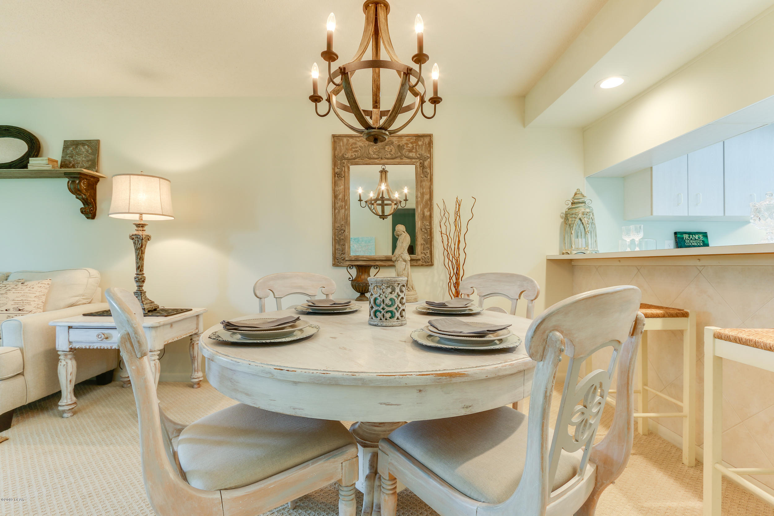 Hombre Golf Village - Residential