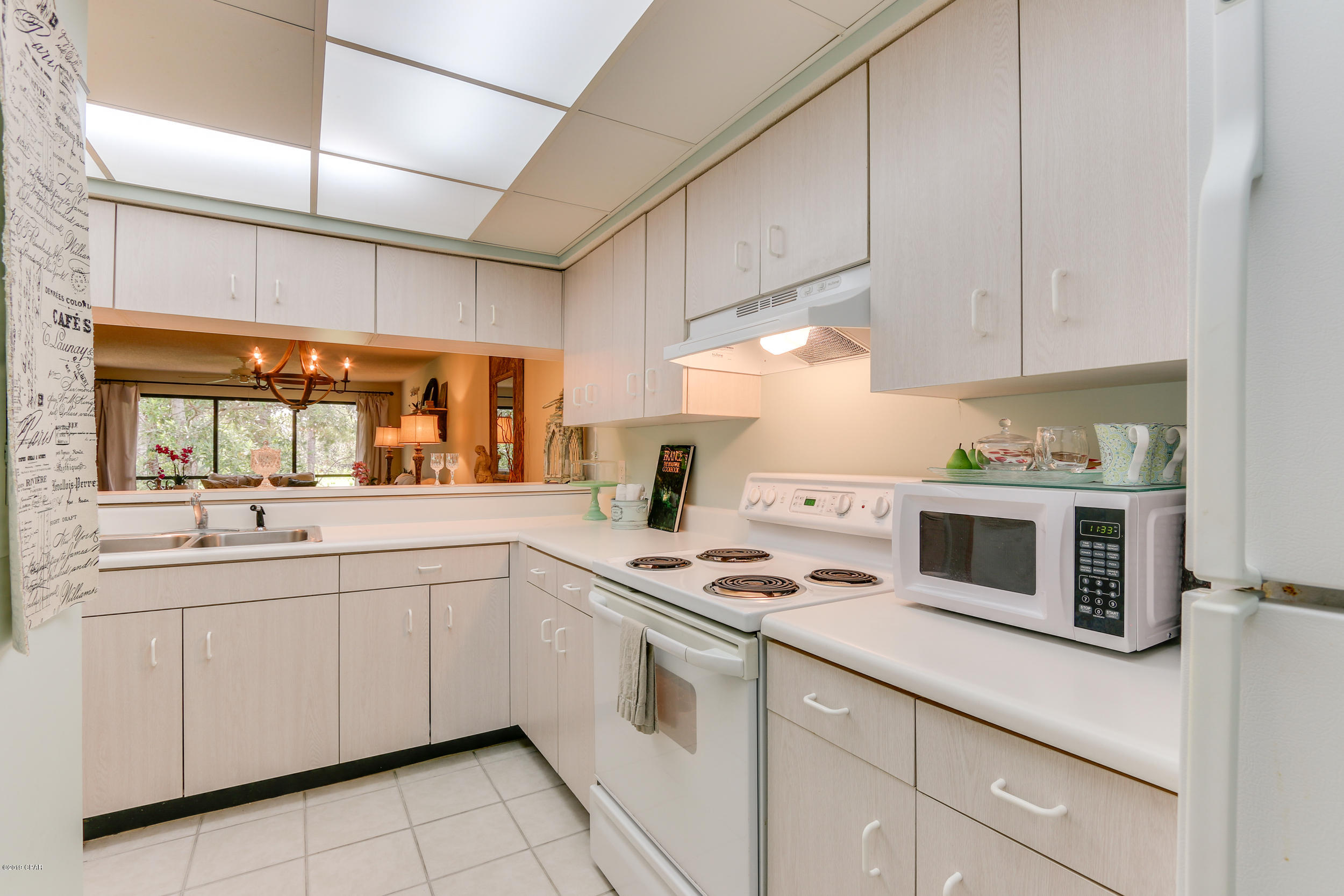 Hombre Golf Village - Residential