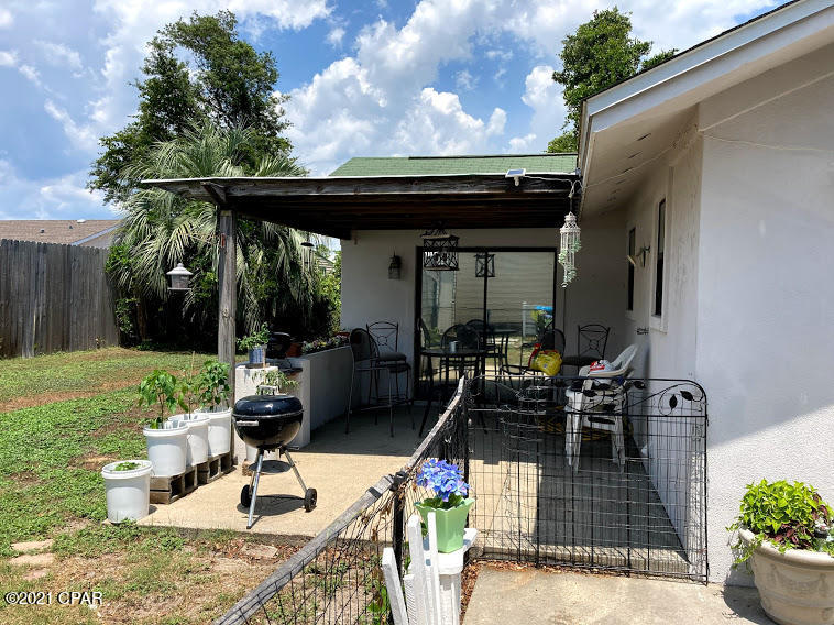 North Lagoon Oaks 4th - Residential