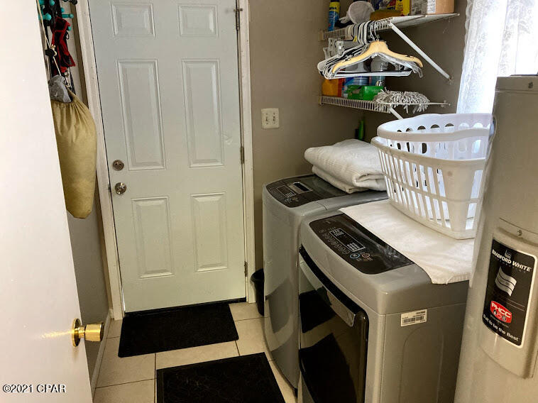 North Lagoon Oaks 4th - Residential