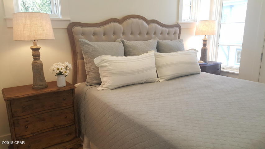 Waters Edge - Residential