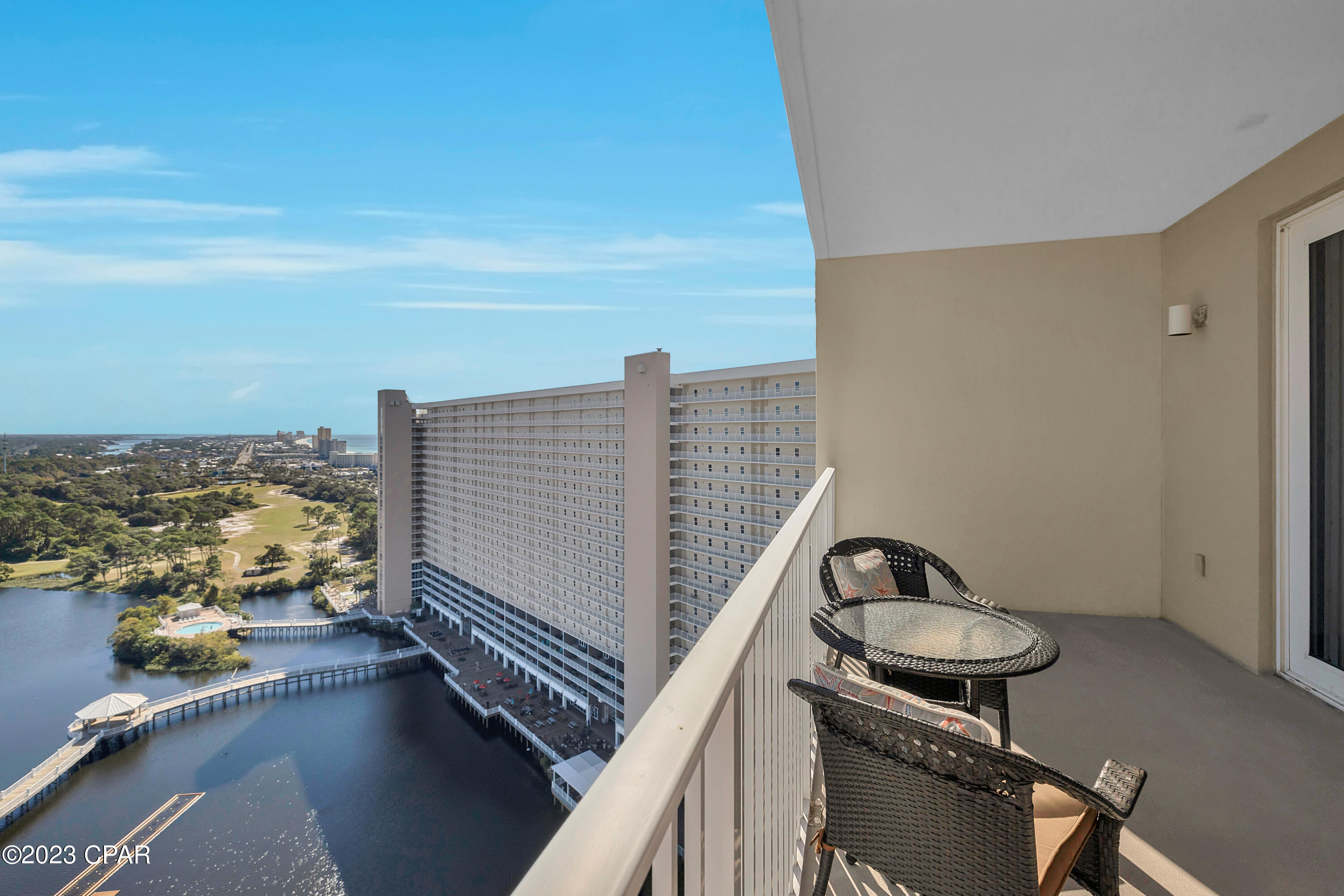 Laketown Wharf - Residential