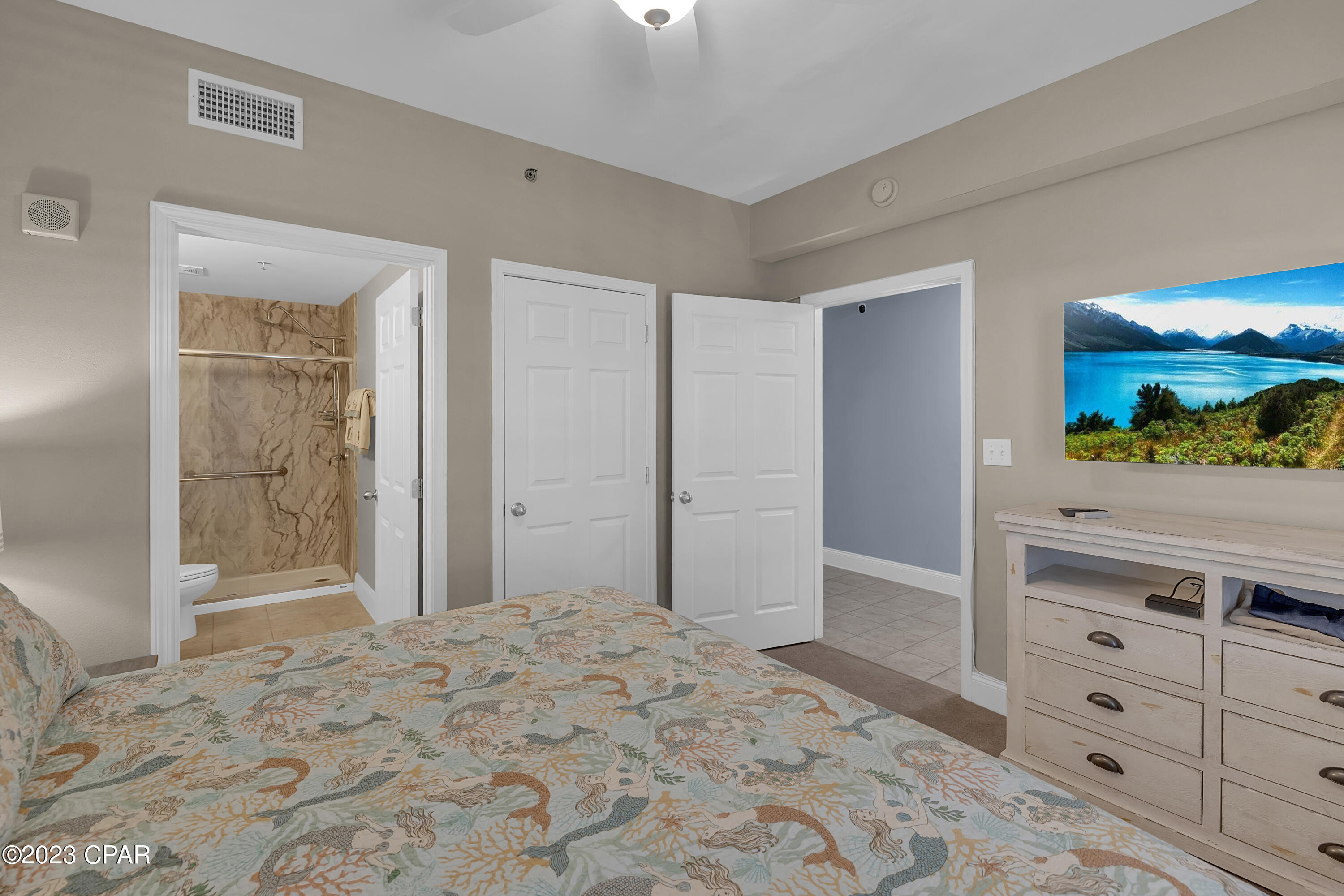 Laketown Wharf - Residential