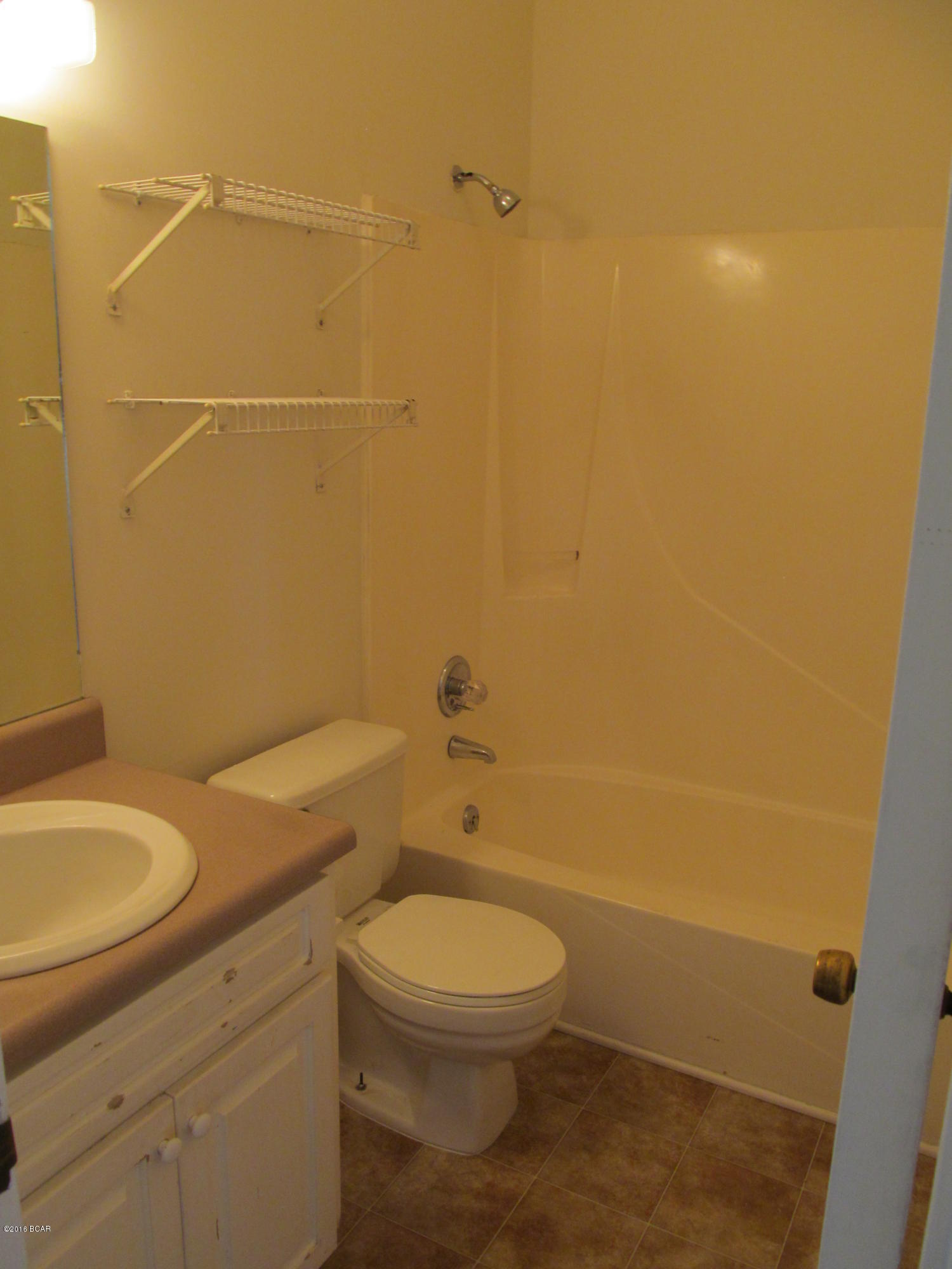 Holiday Beach Unit 7 - Residential Lease