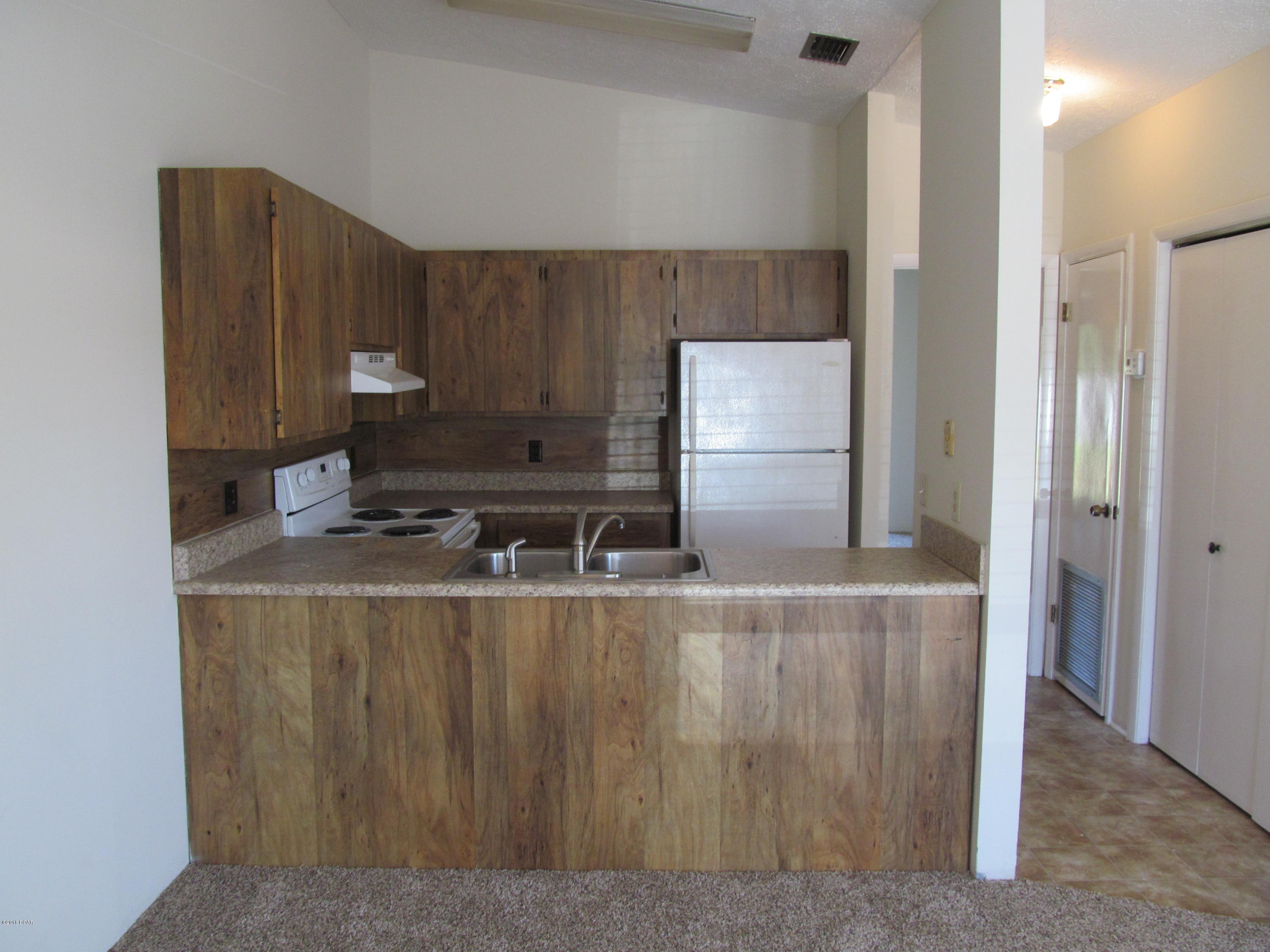 Holiday Beach Unit 7 - Residential Lease