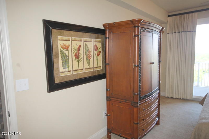 Laketown Wharf - Residential